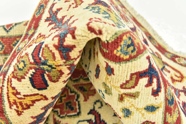 2' 9 x 4' 1 Hand Knotted Kazak Rug