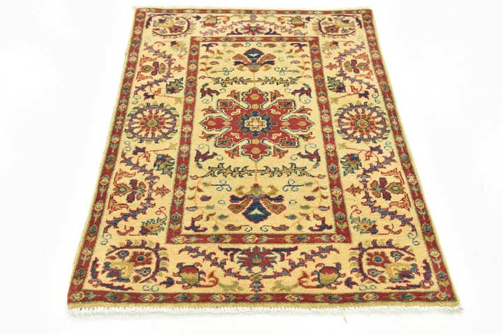 2' 9 x 4' Hand Knotted Kazak Rug
