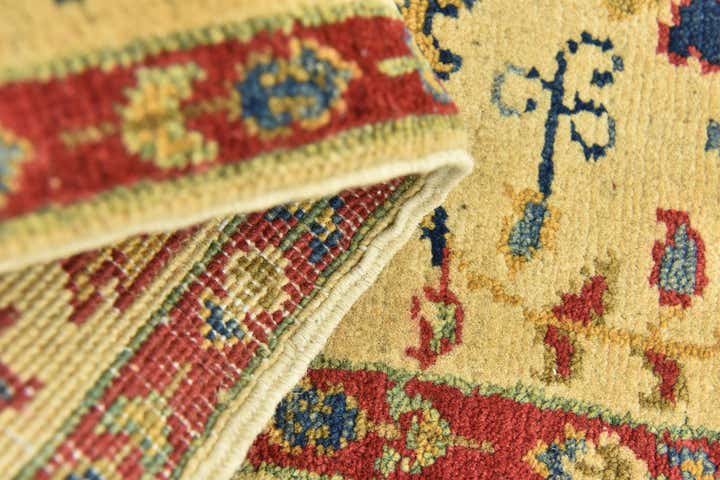 2' 9 x 4' Hand Knotted Kazak Rug