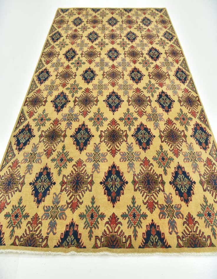 Detail image of 8' 2 x 9' 9 Hand Knotted Kazak Rug