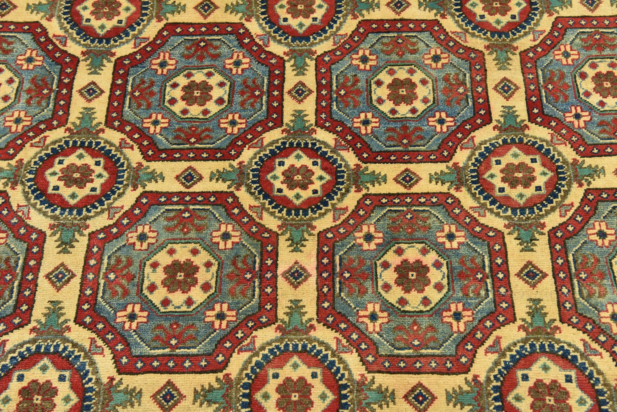 6' x 9' Hand Knotted Kazak Rug