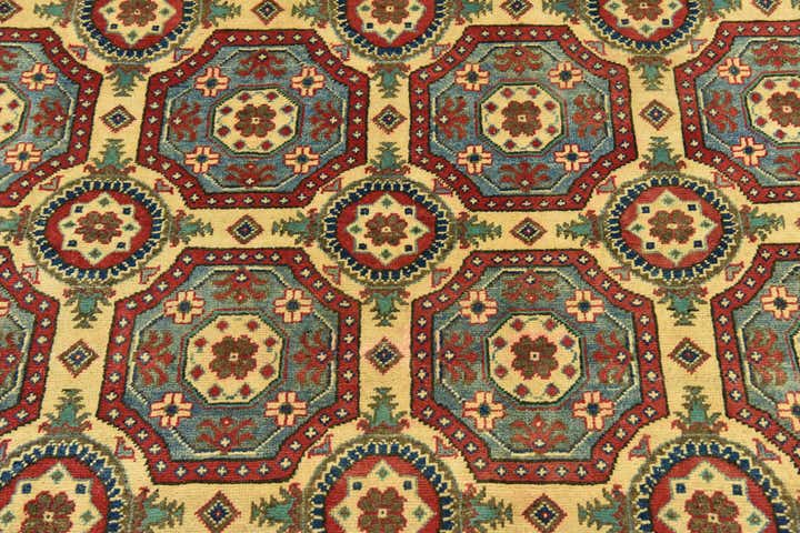 6' x 9' Hand Knotted Kazak Rug