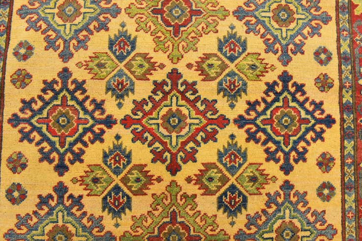Detail image of 4' x 6' 4 Hand Knotted Kazak Rug
