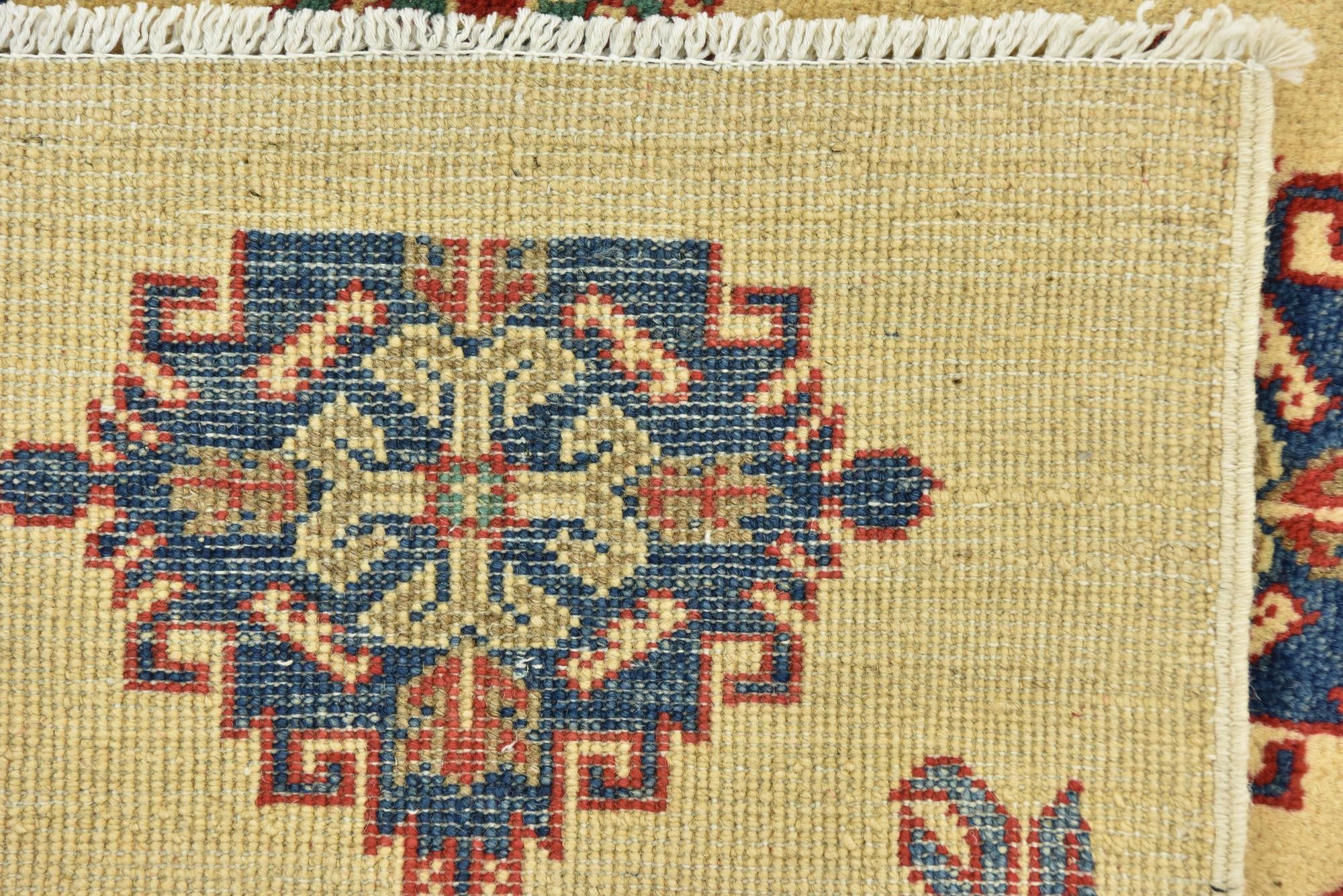 5' 9 x 8' Hand Knotted Kazak Rug