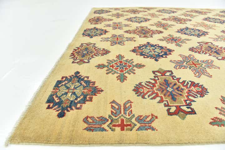 5' 9 x 8' Hand Knotted Kazak Rug