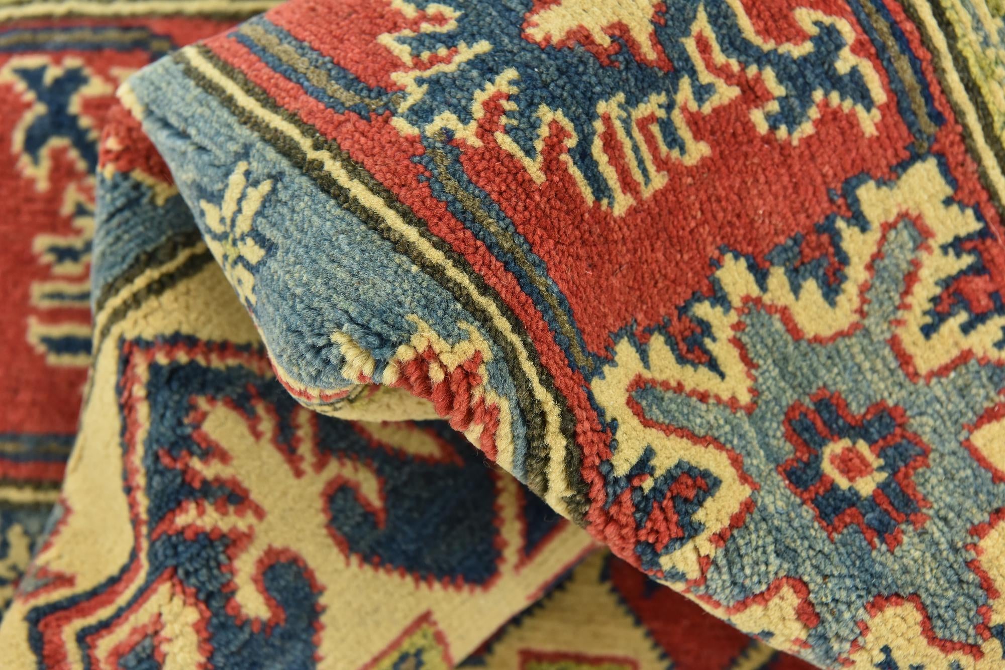 6' 10 x 8' 9 Hand Knotted Kazak Rug