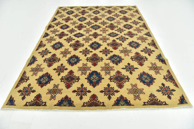 Detail image of 6' 8 x 9' 6 Hand Knotted Kazak Rug