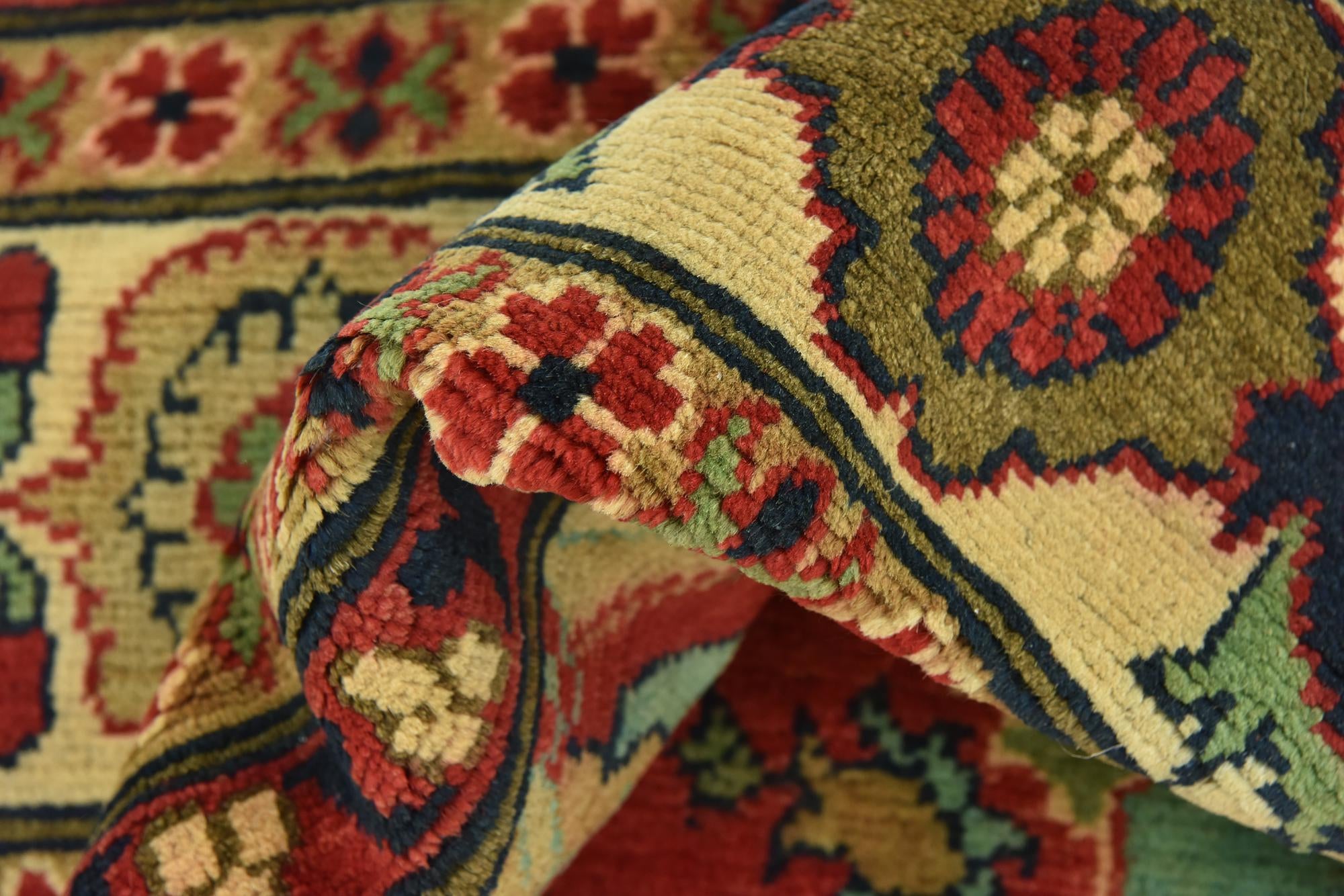 6' 6 x 9' 6 Hand Knotted Kazak Rug
