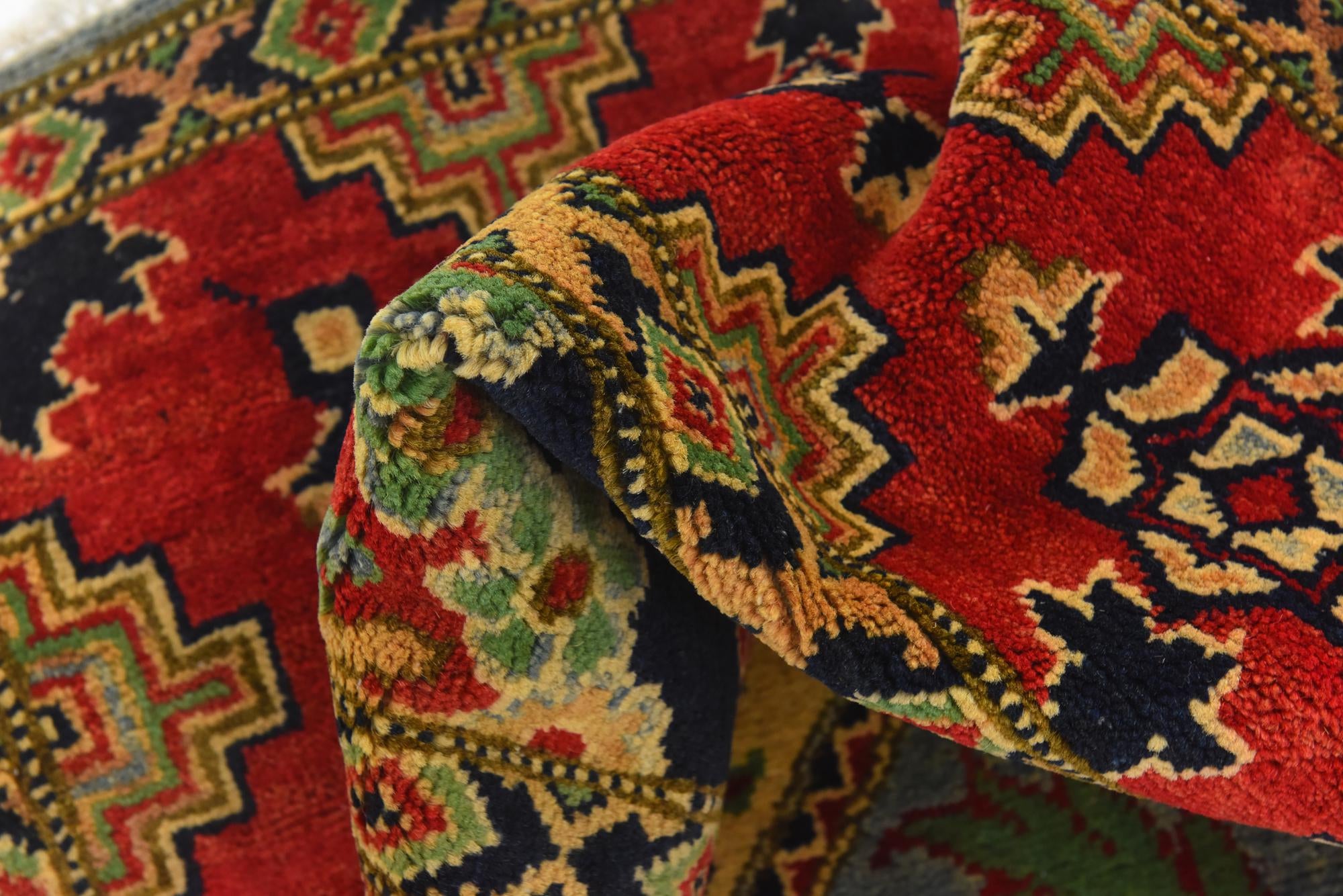 6' 8 x 9' 11 Hand Knotted Kazak Rug