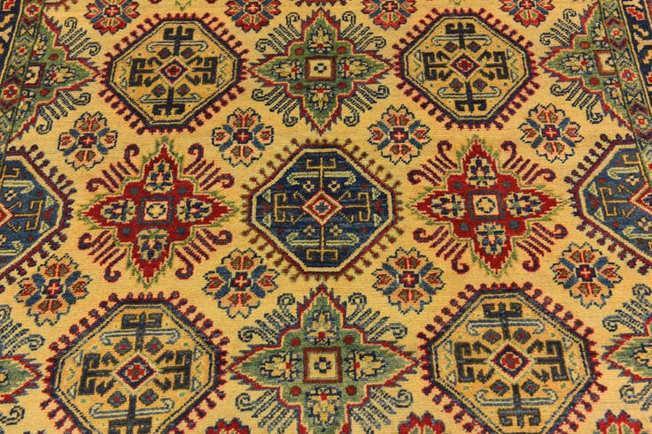 Detail image of 6' x 9' 11 Hand Knotted Kazak Rug