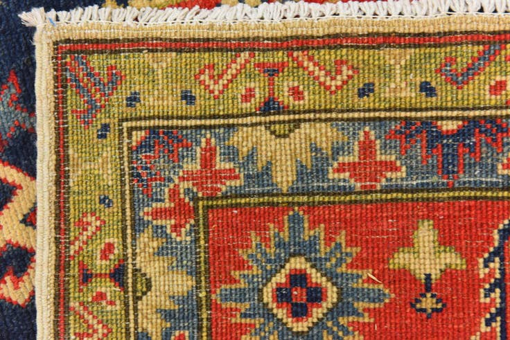 Detail image of 6' 5 x 9' 9 Hand Knotted Kazak Rug