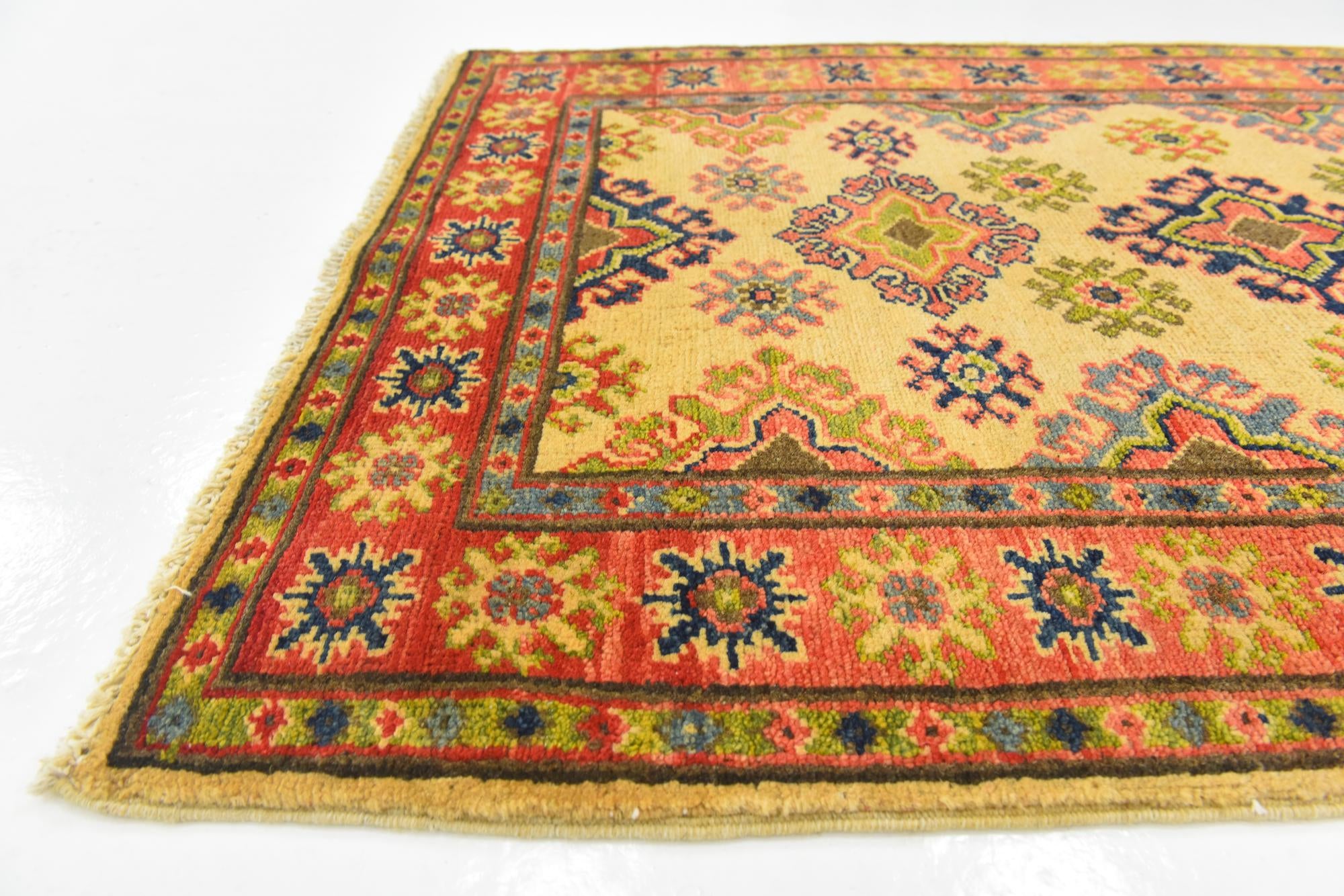 2' 8 x 4' 2 Hand Knotted Kazak Rug