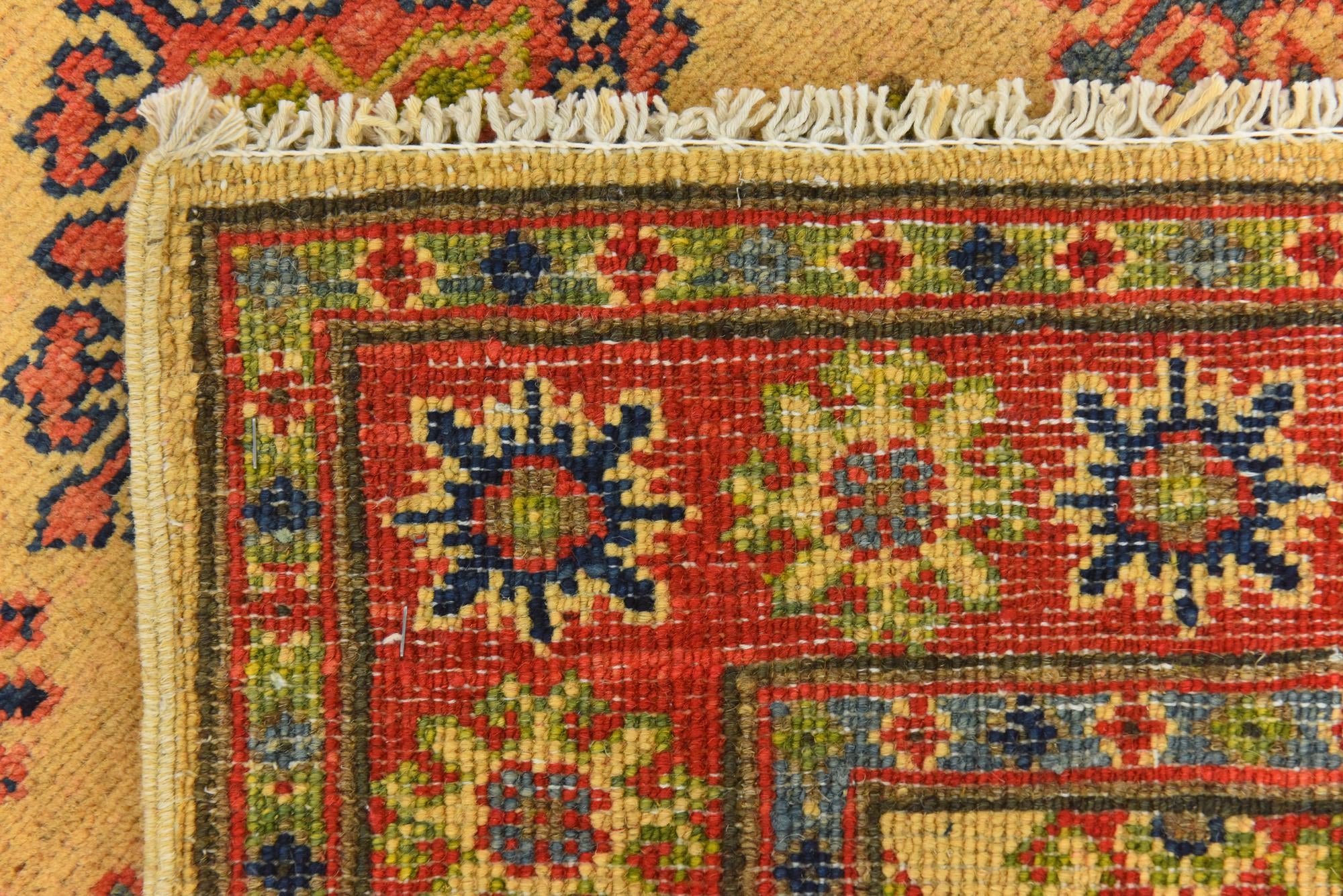 2' 8 x 4' 2 Hand Knotted Kazak Rug
