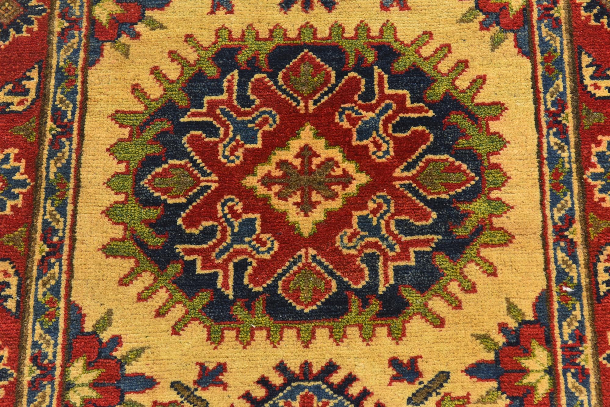 2' 7 x 4' 1 Hand Knotted Kazak Rug
