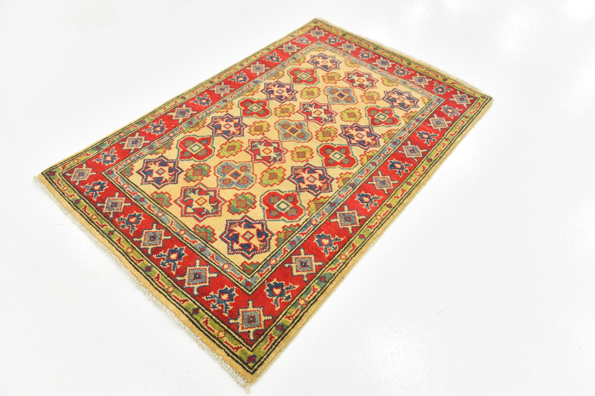 2' 10 x 4' 3 Hand Knotted Kazak Rug