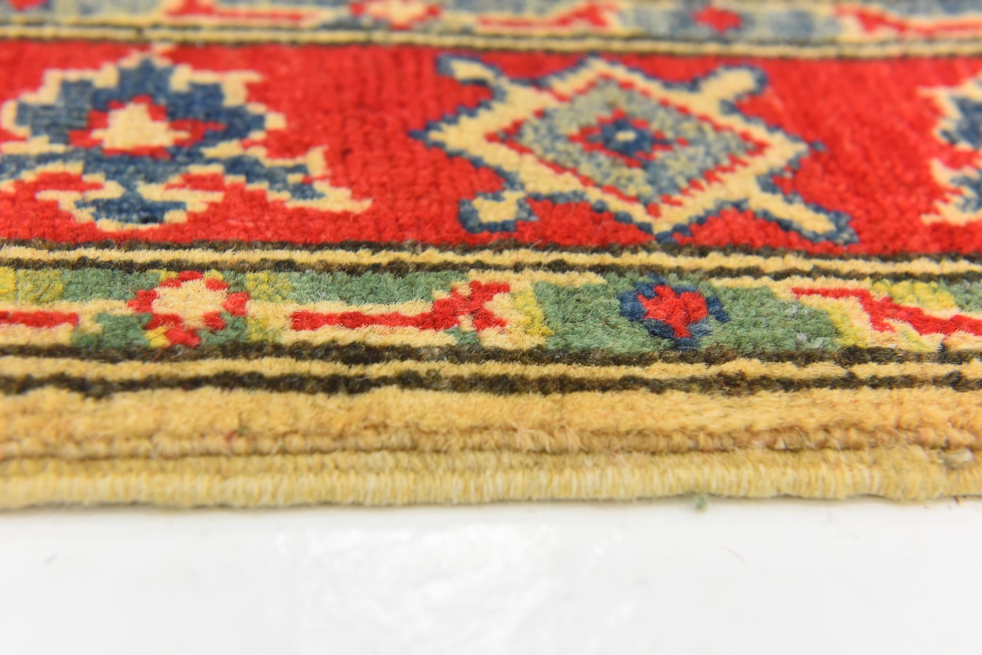 2' 10 x 4' 3 Hand Knotted Kazak Rug