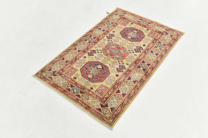 2' 7 x 4' 1 Hand Knotted Kazak Oriental Rug