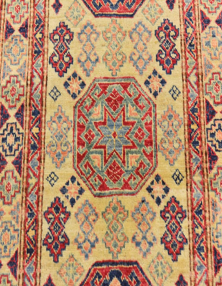 Detail image of 2' 7 x 4' 1  Hand Knotted Kazak Oriental Rug