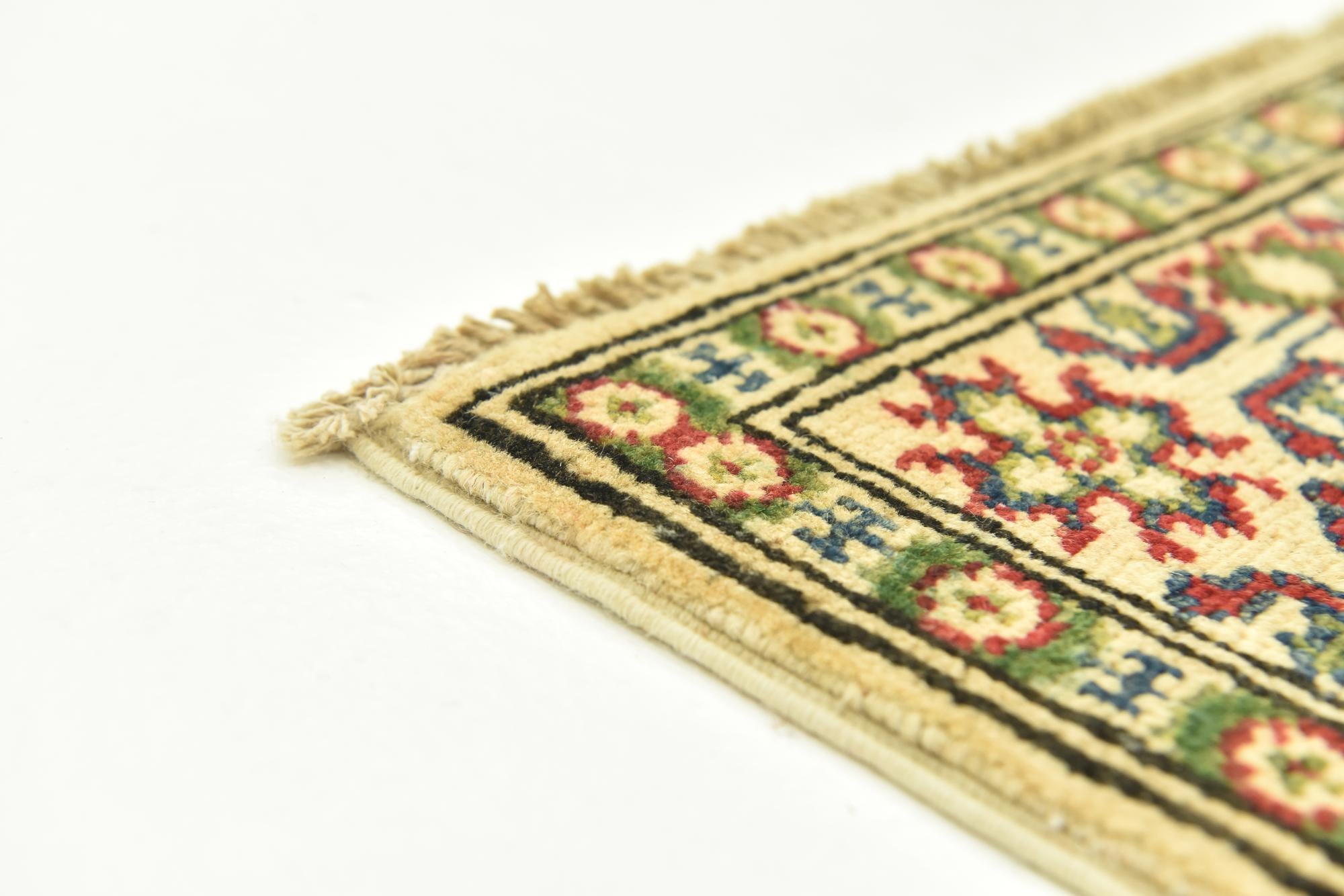 2' 8 x 4' 5 Hand Knotted Kazak Rug