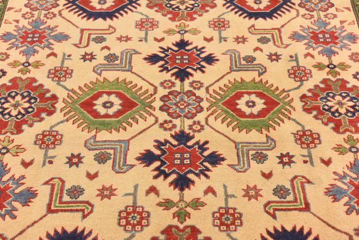 Detail image of 6' 6 x 9' 8 Hand Knotted Kazak Rug