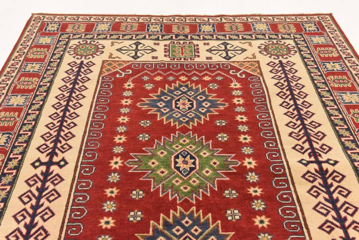 Detail image of 5' 9 x 7' 10 Hand Knotted Kazak Rug