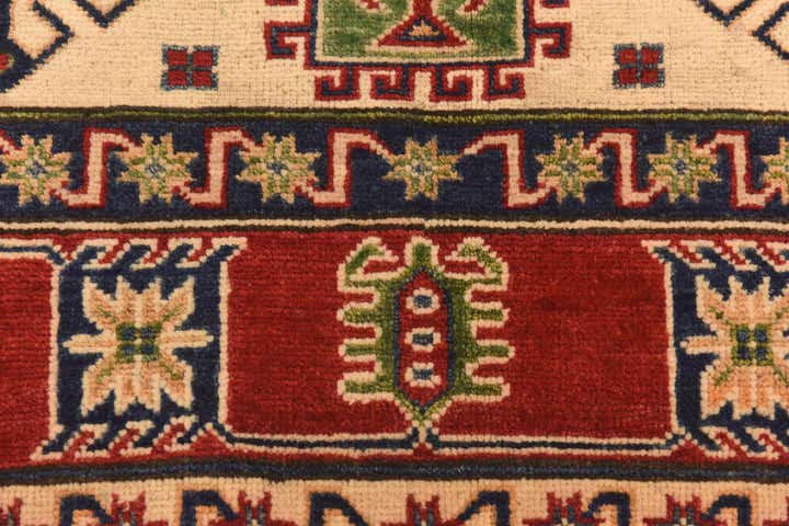 5' 9 x 7' 10 Hand Knotted Kazak Rug