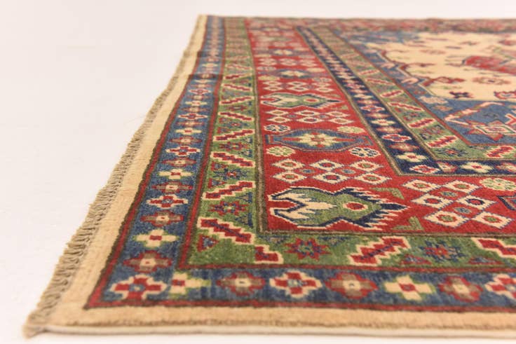 Detail image of 6' 8 x 9' 7 Hand Knotted Kazak Rug