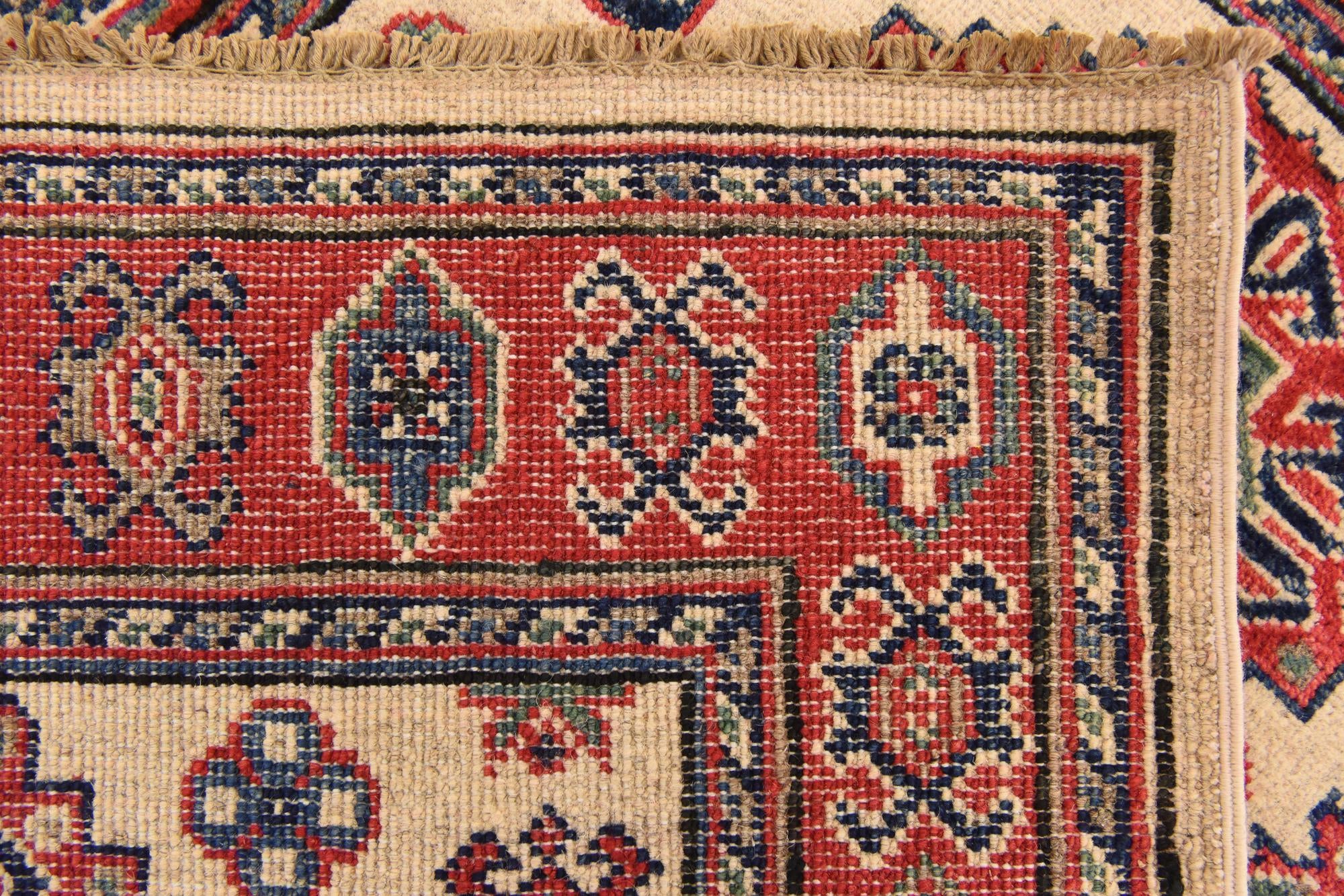 2' 8 x 4' 2 Hand Knotted Kazak Rug