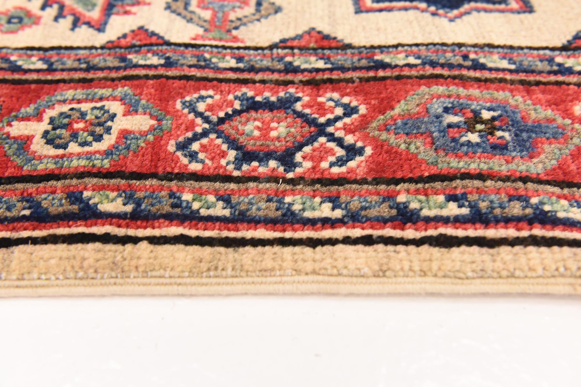 2' 8 x 4' 2 Hand Knotted Kazak Rug