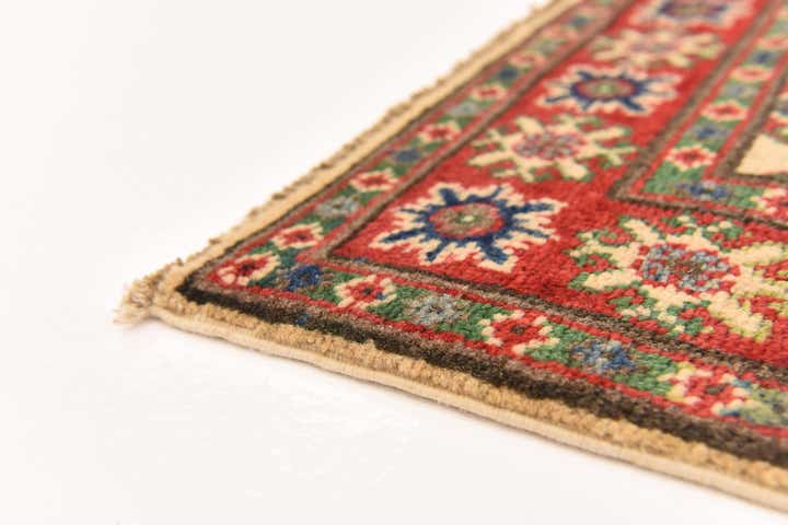 2' 7 x 4' Hand Knotted Kazak Rug