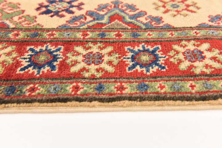 2' 7 x 4' Hand Knotted Kazak Rug