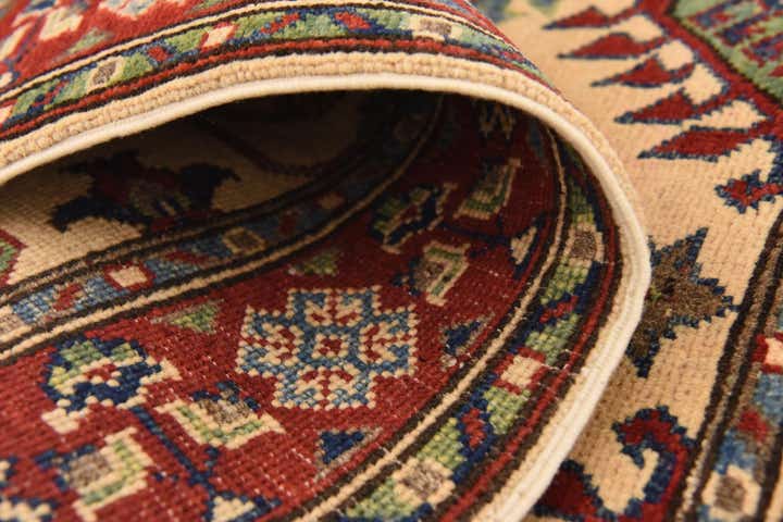 2' 7 x 4' 1 Hand Knotted Kazak Rug