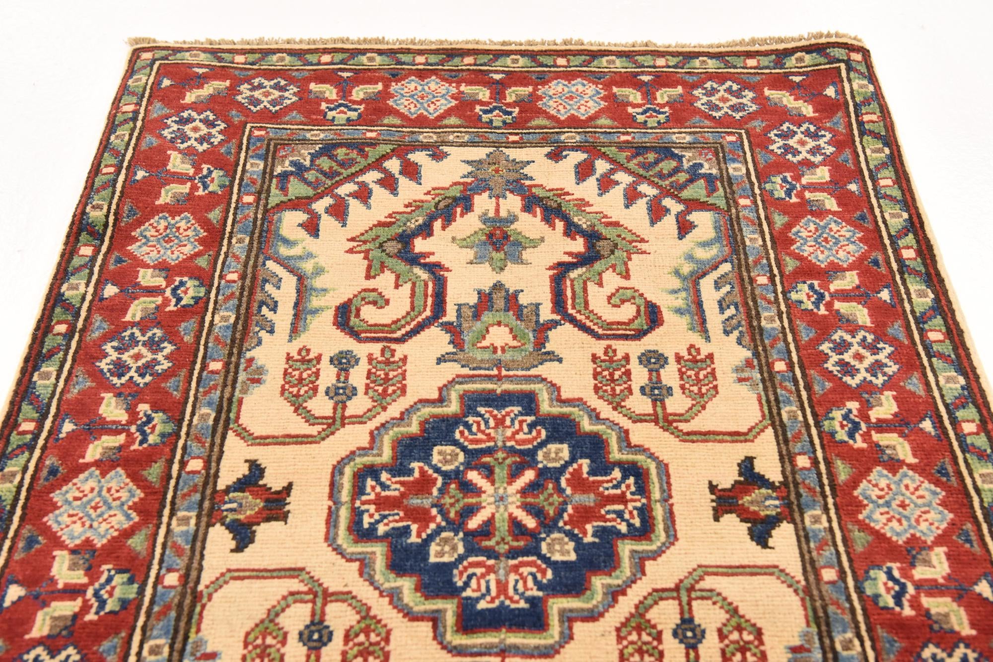 2' 7 x 4' 1 Hand Knotted Kazak Rug