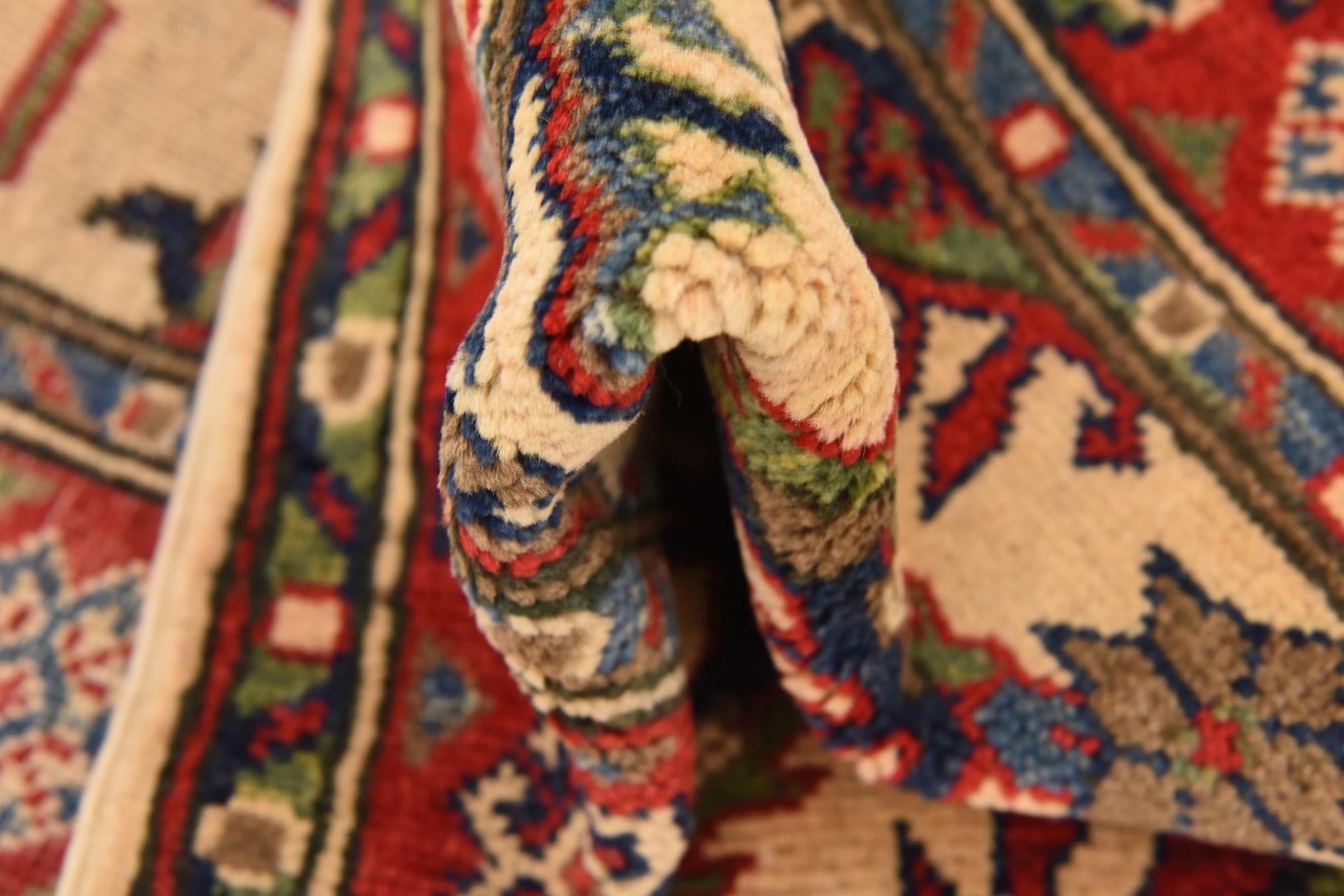 2' 7 x 4' 2 Hand Knotted Kazak Rug
