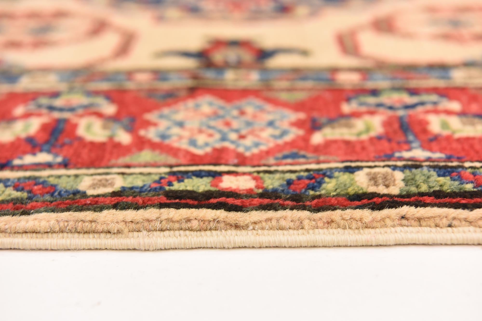 2' 7 x 4' 2 Hand Knotted Kazak Rug