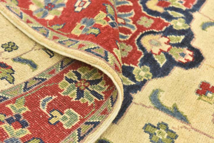 4' x 6' Hand Knotted Kazak Rug