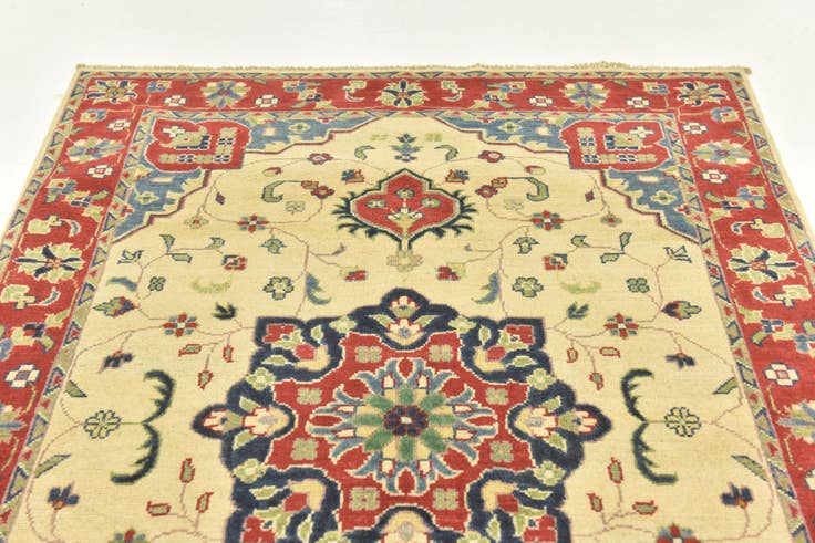 Detail image of 4' x 6' Hand Knotted Kazak Rug