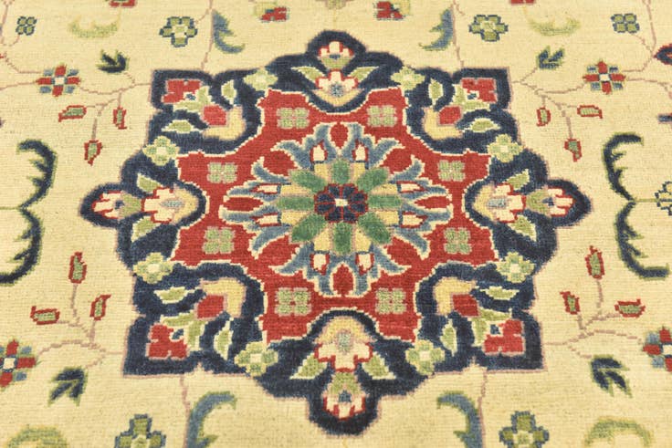 Detail image of 4' x 6' Hand Knotted Kazak Rug