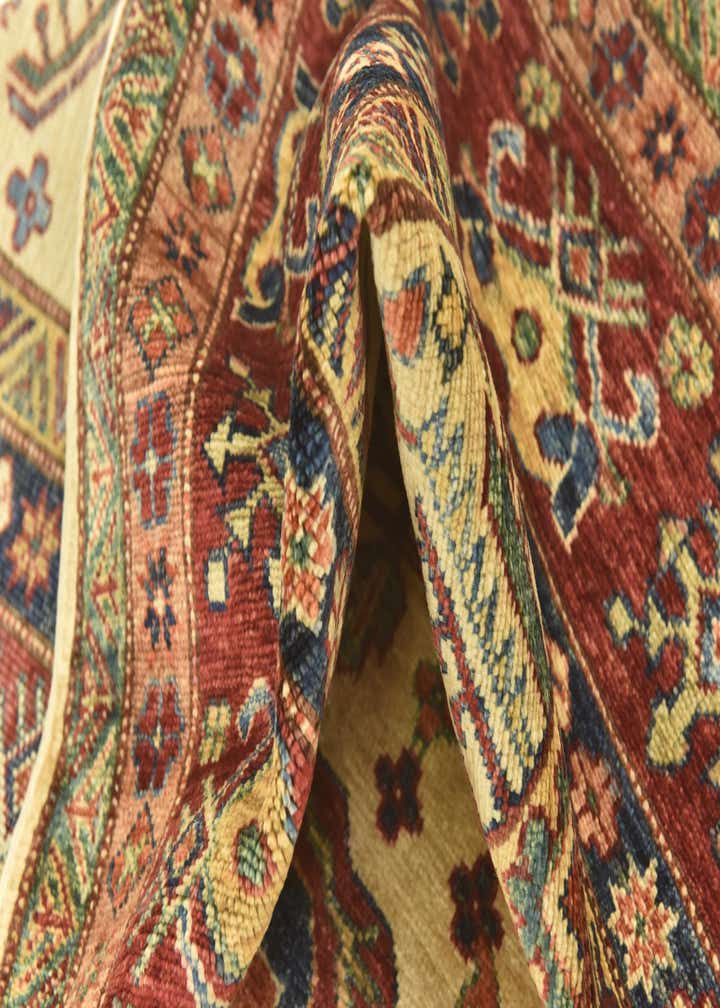 5' 9 x 8' 9 Hand Knotted Kazak Oriental Rug