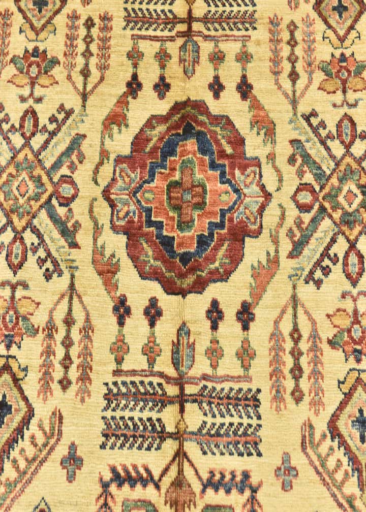 5' 9 x 8' 9 Hand Knotted Kazak Oriental Rug