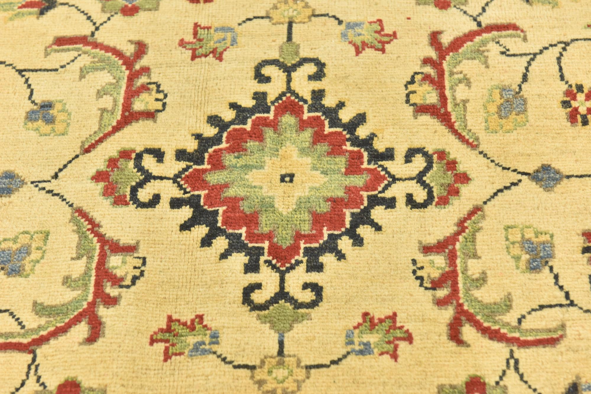 4' 10 x 6' 8 Hand Knotted Kazak Rug