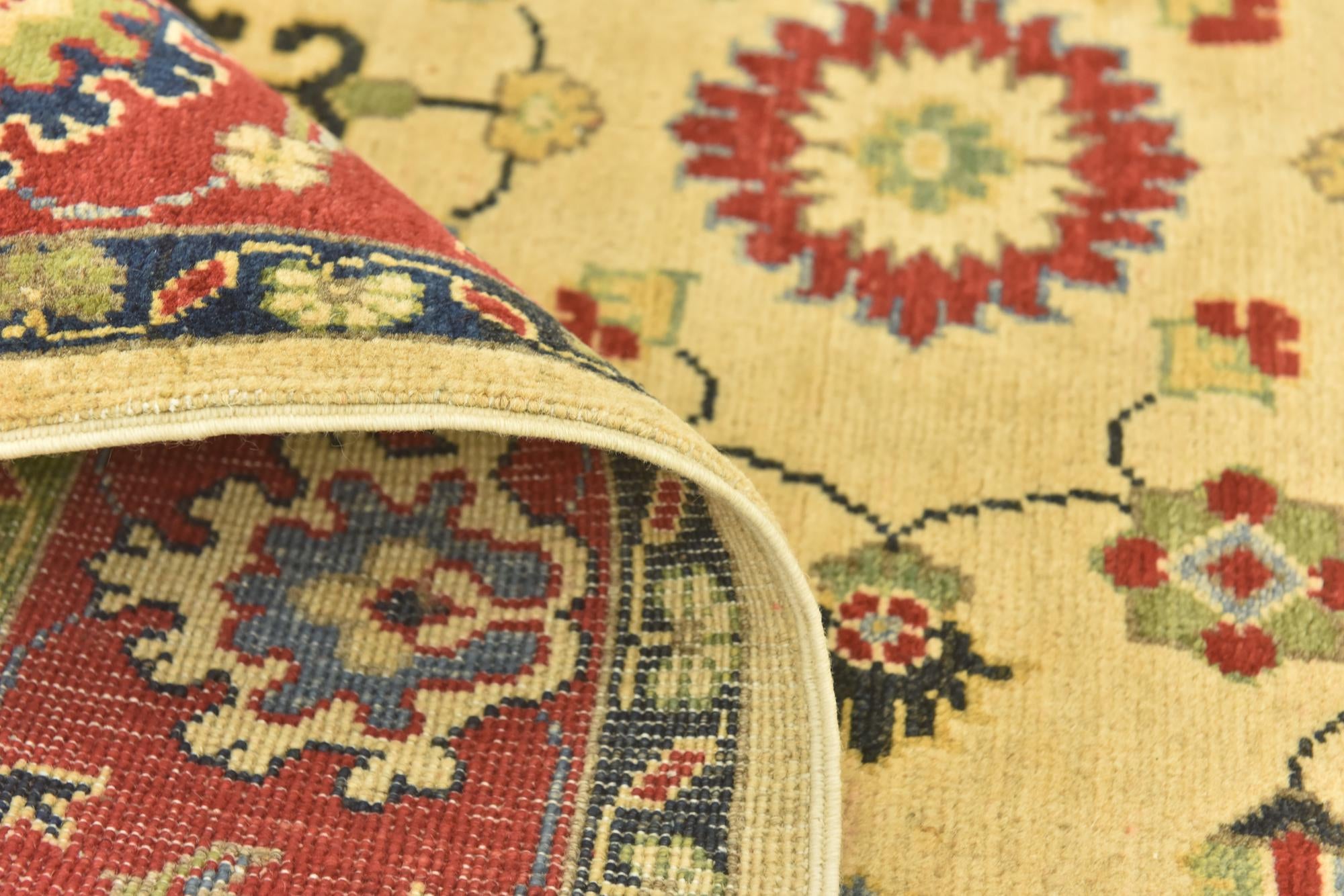 4' 10 x 6' 8 Hand Knotted Kazak Rug