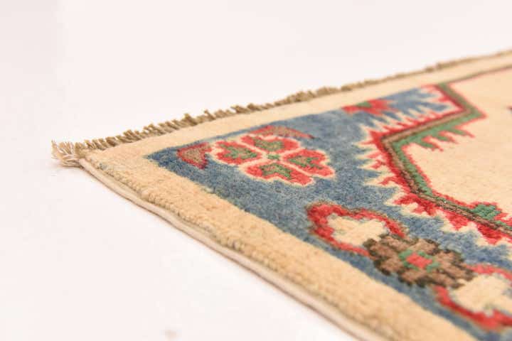 5' x 6' 10 Hand Knotted Kazak Rug