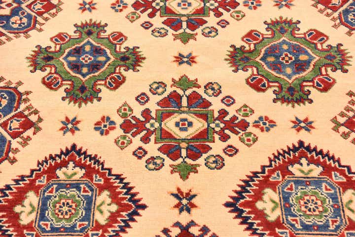 5' 6 x 7' 10 Hand Knotted Kazak Rug