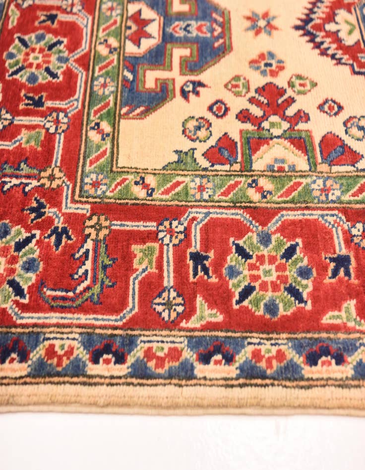 Detail image of 5' 6 x 7' 10 Hand Knotted Kazak Rug