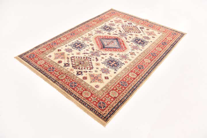 4' 10 x 6' 8 Hand Knotted Kazak Oriental Rug