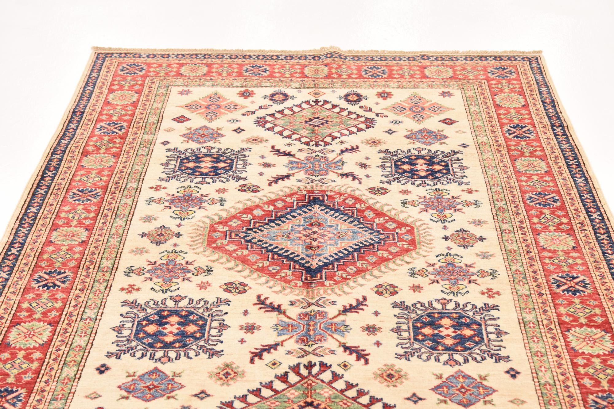 4' 10 x 6' 8 Hand Knotted Kazak Oriental Rug