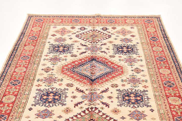4' 10 x 6' 8 Hand Knotted Kazak Oriental Rug