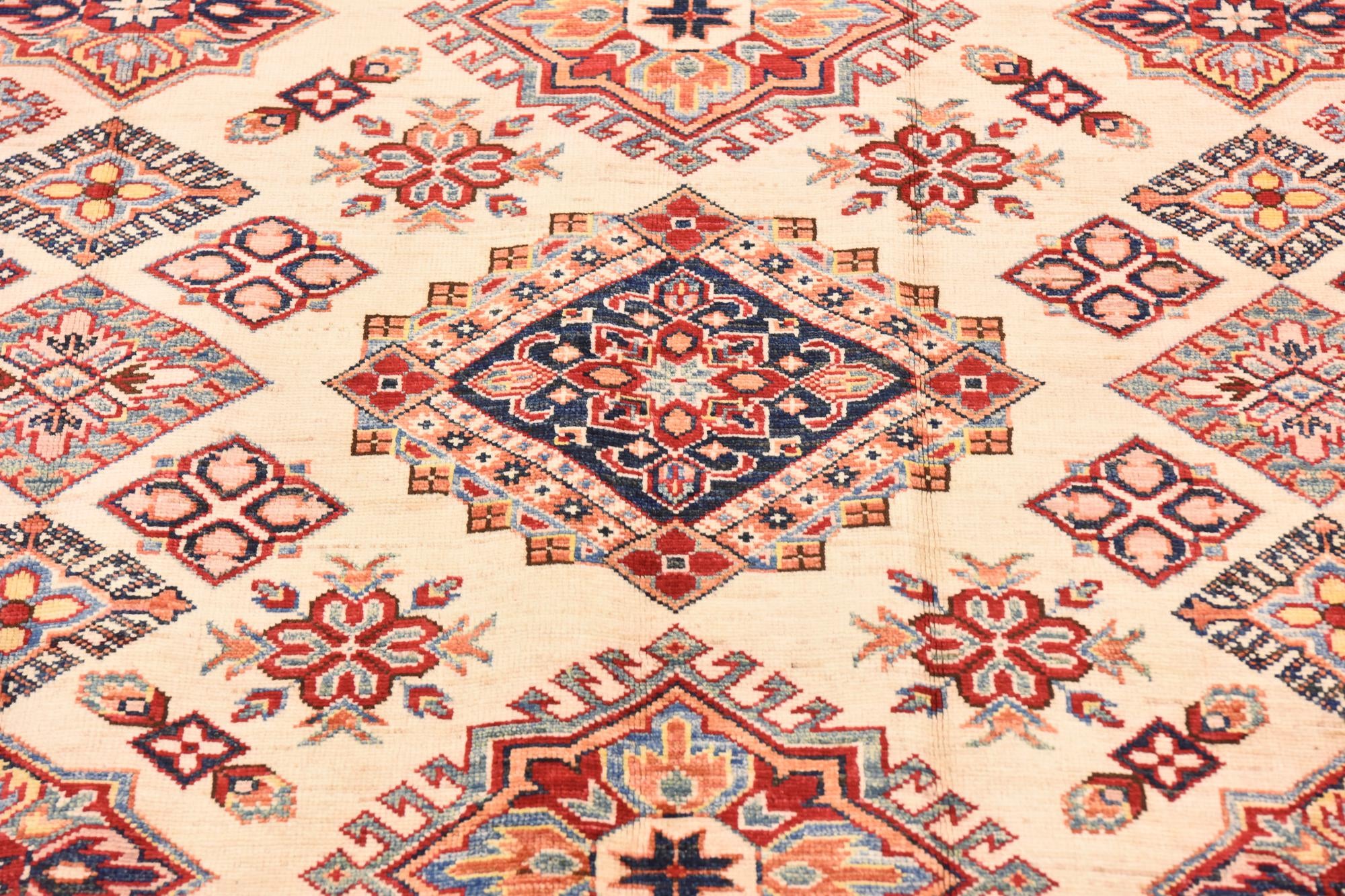 5' 9 x 7' 9 Hand Knotted Kazak Oriental Rug
