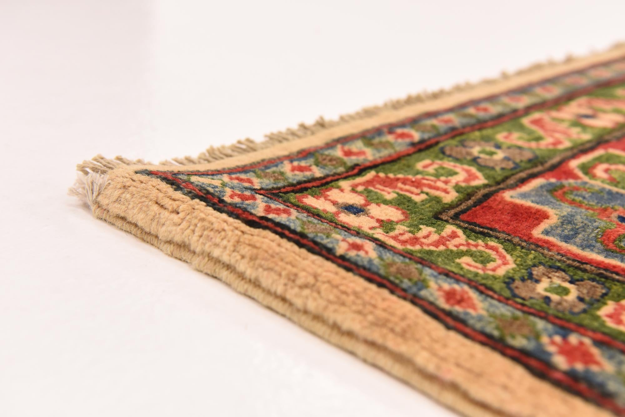 6' x 9' Hand Knotted Kazak Rug